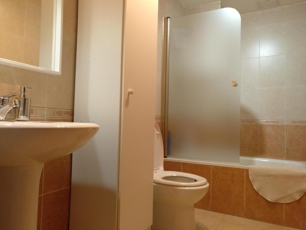 Francos Rooms Arrecife  Exteriör bild